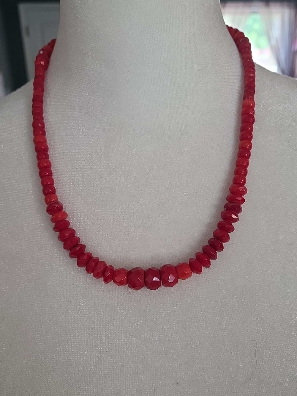 Red Faceted Bead Necklace - Elegant Women's Jewelry